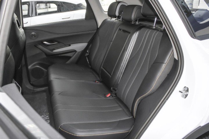 2026 BYD Sea Lion 1.5L PHEV Petrol - Beyond Autos - www.beyondautos.com