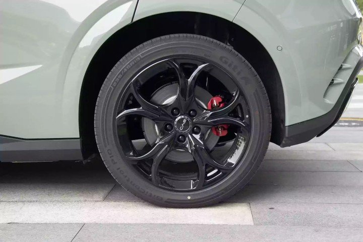 2026 BYD Seal 06 GT Pure Electric 422 horsepower- Beyond Autos - www.beyondautos.com