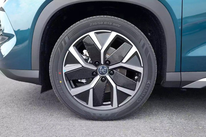 2026 BYD Song L DM-i - Beyond Autos - www.beyondautos.com