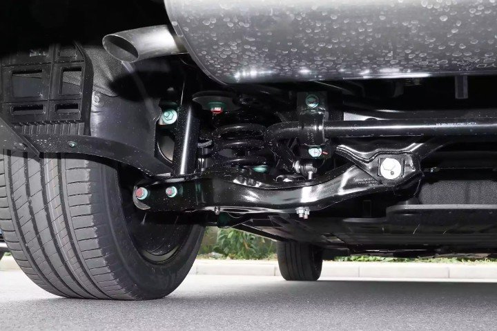 2026 BYD Song L DM-i - Beyond Autos - www.beyondautos.com