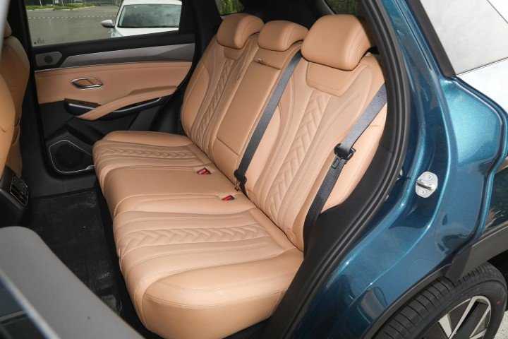 2026 BYD Song L DM-i - Beyond Autos - www.beyondautos.com