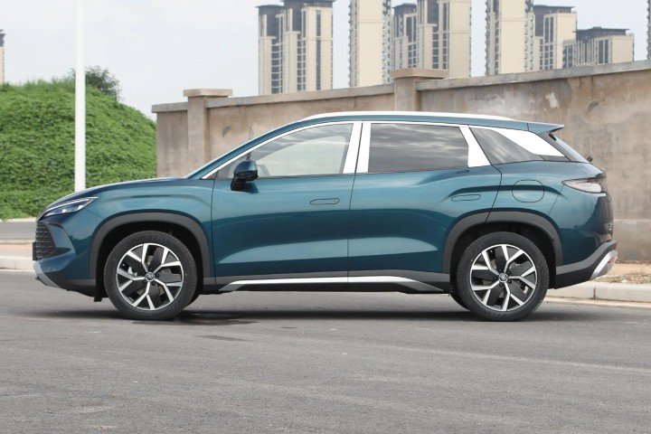 2026 BYD Song L DM-i - Beyond Autos - www.beyondautos.com