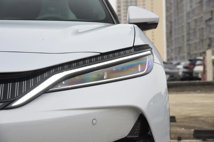 2026 BYD Song L Electric Vehicle 517 horsepower - Beyond Autos - www.beyondautos.com