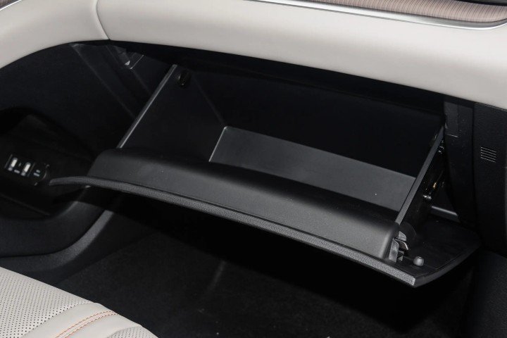 2026 BYD Song Pro DM-i 1.5L PHEV Petrol - Beyond Autos - www.beyondautos.com