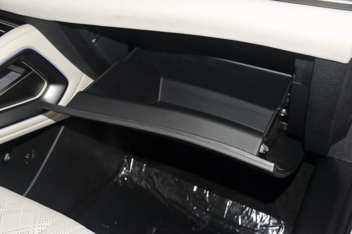 2026 BYD Yuan UP Electric Vehicle 177 horsepower - Beyond Autos - www.beyondautos.com