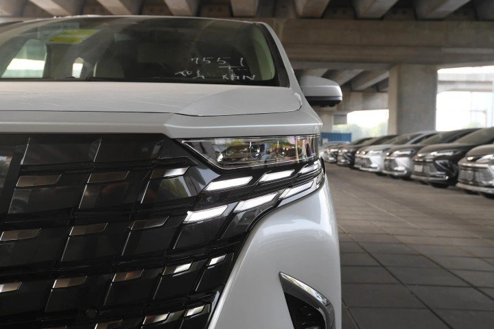 2026 Toyota Alphard Excutive Lounge- Beyond Autos - www.beyondautos.com