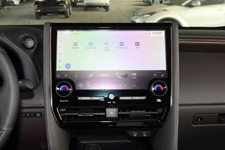 2026 Toyota Alphard Excutive Lounge- Beyond Autos - www.beyondautos.com