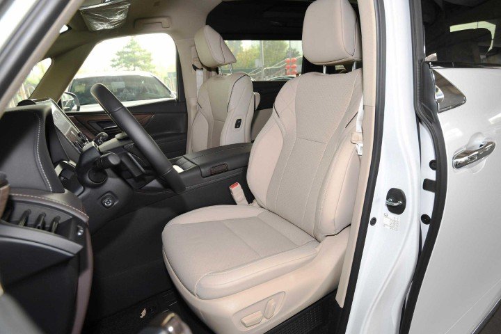 2026 Toyota Alphard Excutive Lounge- Beyond Autos - www.beyondautos.com