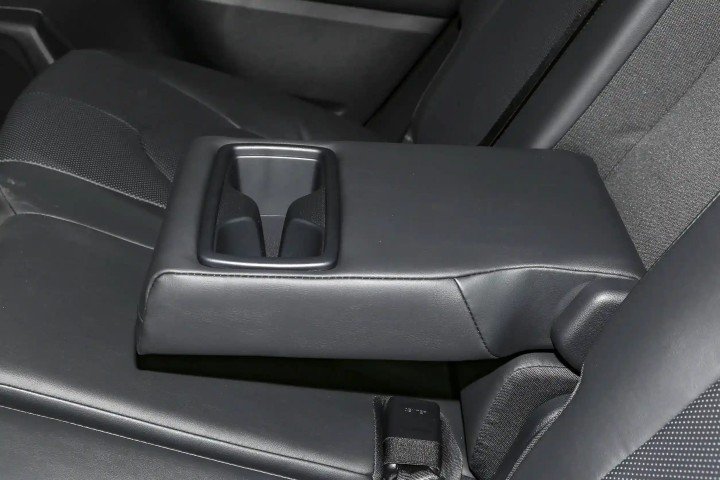 2026 Toyota Highlander 2.5L V4 HEV Petrol - Beyond Autos - www.beyondautos.com