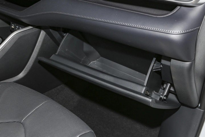 2026 Toyota Highlander 2.5L V4 HEV Petrol - Beyond Autos - www.beyondautos.com