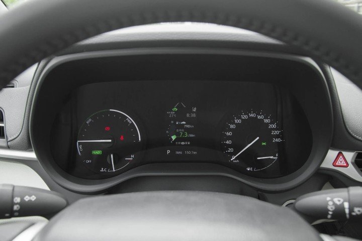 2026 Toyota Sienna 2.5L V4 HEV Petrol - Beyond Autos - www.beyondautos.com