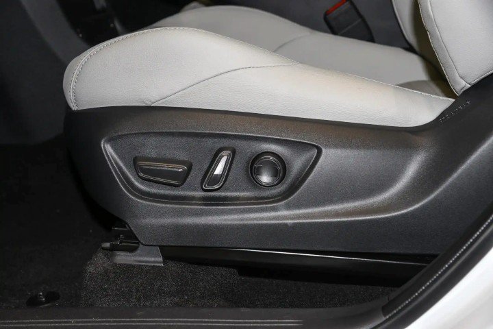 2026 Toyota bZ4X Electric 218hp - Beyond Autos - www.beyondautos.com