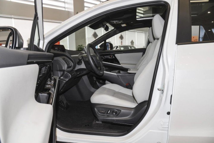 2026 Toyota bZ4X Electric 218hp - Beyond Autos - www.beyondautos.com