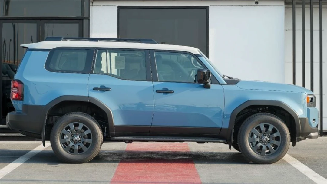2026 Toyota Land Cruiser Prado J250 Adventure Dual Tone 2.4L Turbo - Beyond Autos - www.beyondautos.com