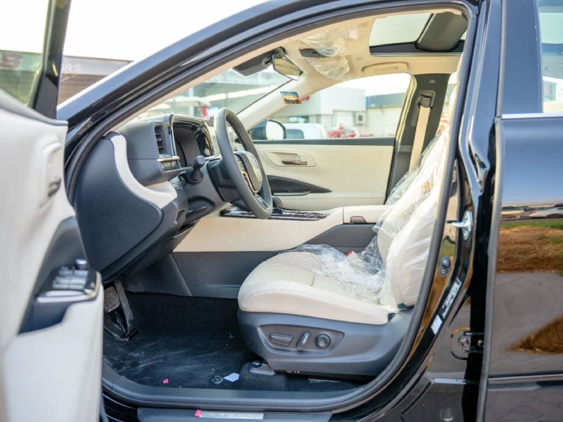 2026 Toyota Crown 2.4L L4 Turbo Hybrid Petrol - Beyond Autos - www.beyondautos.com