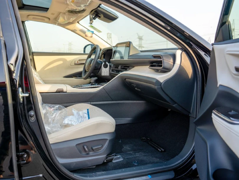 2026 Toyota Crown 2.4L L4 Turbo Hybrid Petrol - Beyond Autos - www.beyondautos.com