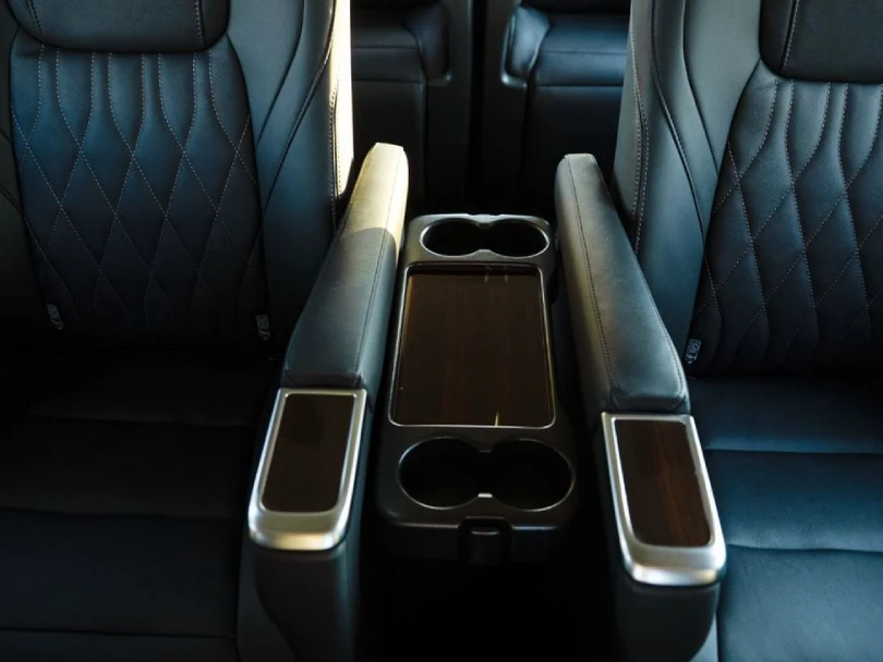 2026 Toyota Granvia Premium 3.5L V6 Petrol - Beyond Autos - www.beyondautos.com