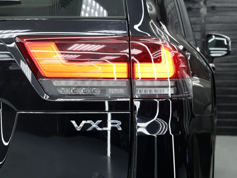 2026 Toyota Land Cruiser LC300 VXR V6 3.3L Diesel Twin Turbo - For Export - Beyond Autos - www.beyondautos.com