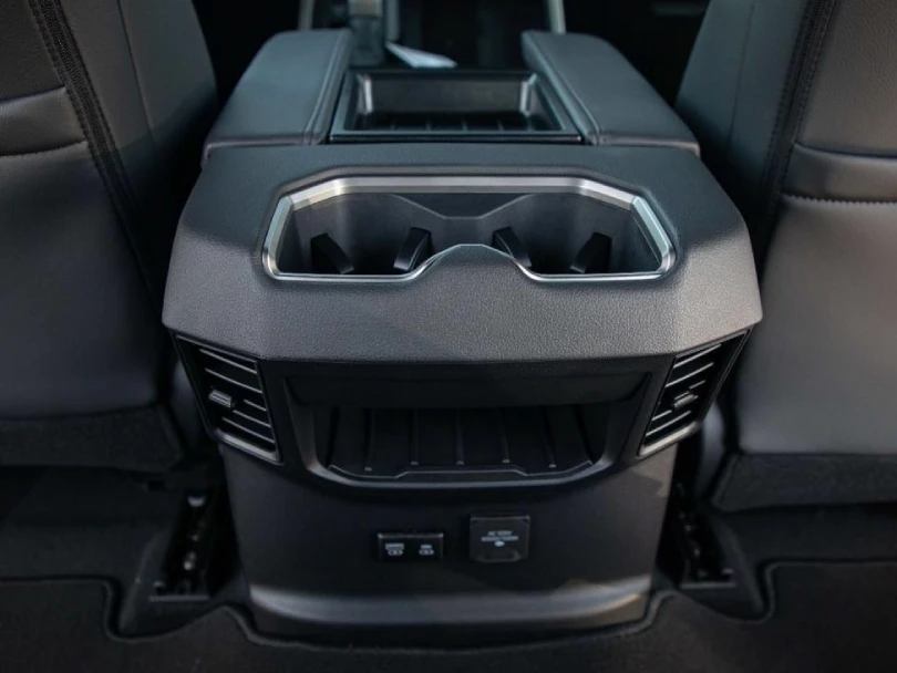 2026 Toyota Tundra 3.4L V6 Limited I-FORCE MAX Hybrid - Beyond Autos - www.beyondautos.com