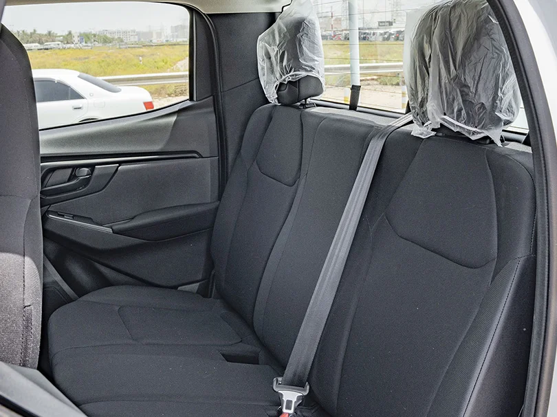 2025 Isuzu D-MAX DC 1.9L L4 Turbo Diesel - Beyond Autos - www.beyondautos.com