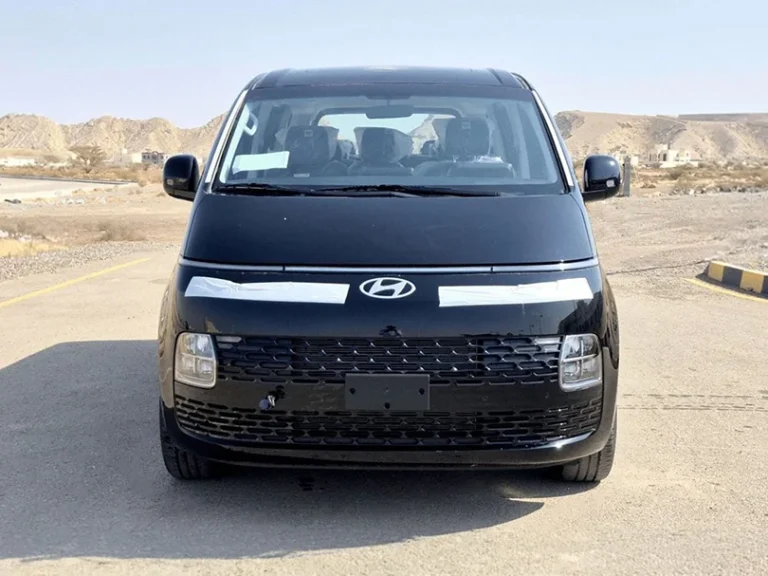 2026 Hyundai Staria Passenger 2.2L L4 Turbo Diesel