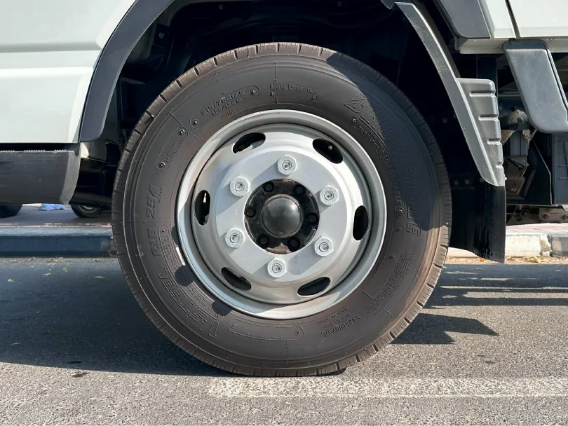 2026 Mitsubishi Fuso Canter 4.2L V6 Diesel Double Cabin - Beyond Autos - www.beyondautos.com