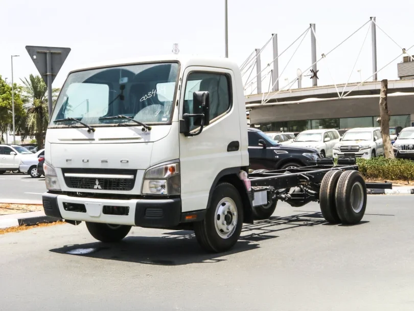 2026 Mitsubishi Fuso Canter Single Cab Chassis4.2L V6 Diesel - Beyond Autos - www.beyondautos.com