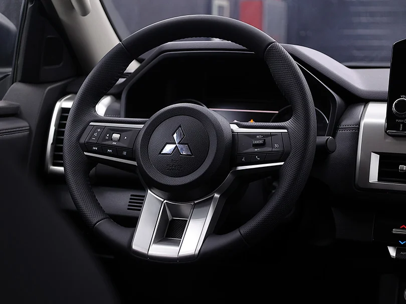 2026 Mitsubishi L200 Sportero 2.4L L4 Intercooled Turbo Diesel - Beyond Autos - www.beyondautos.com