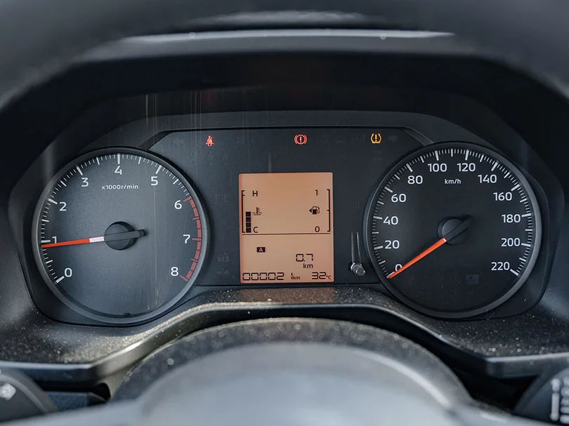 2026 Mitsubishi L200 Triton DC 2.4L L4 Petrol- Beyond Autos - www.beyondautos.com