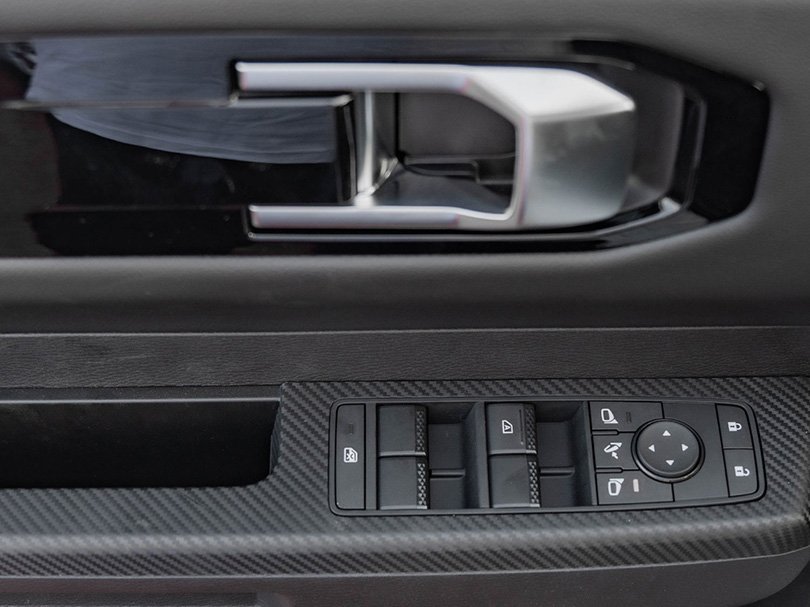 2026 Mitsubishi L200 Triton GL 2.4L L4 Turbo Diesel - Beyond Autos - www.beyondautos.com