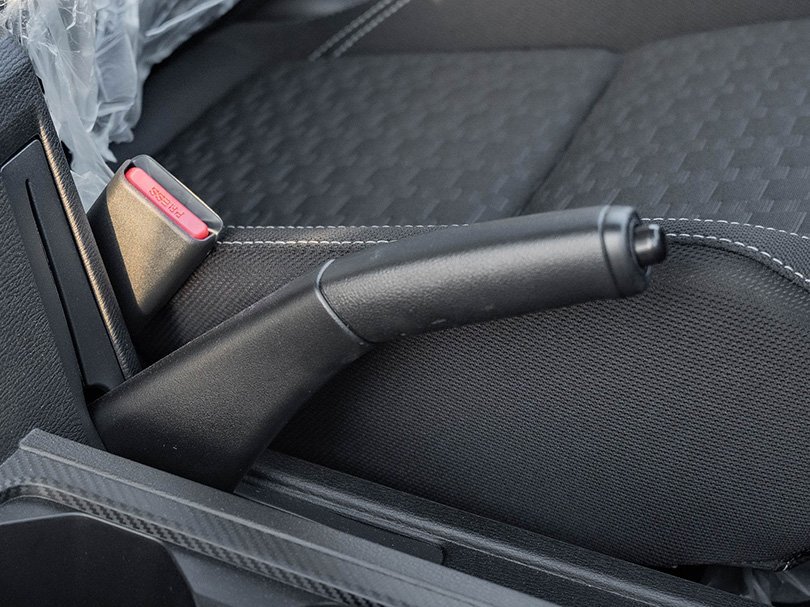 2026 Mitsubishi L200 Triton GL 2.4L L4 Turbo Diesel - Beyond Autos - www.beyondautos.com