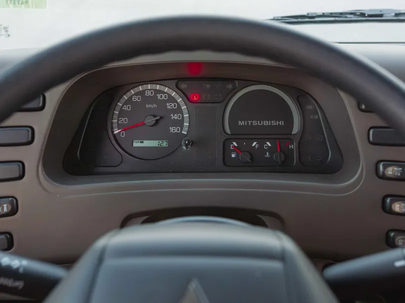 2026 Mitsubishi Rosa 4.2 V6 Diesel - Beyond Autos - www.beyondautos.com