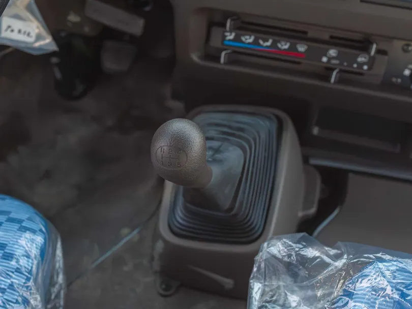 2026 Mitsubishi Rosa 4.2 V6 Diesel - Beyond Autos - www.beyondautos.com