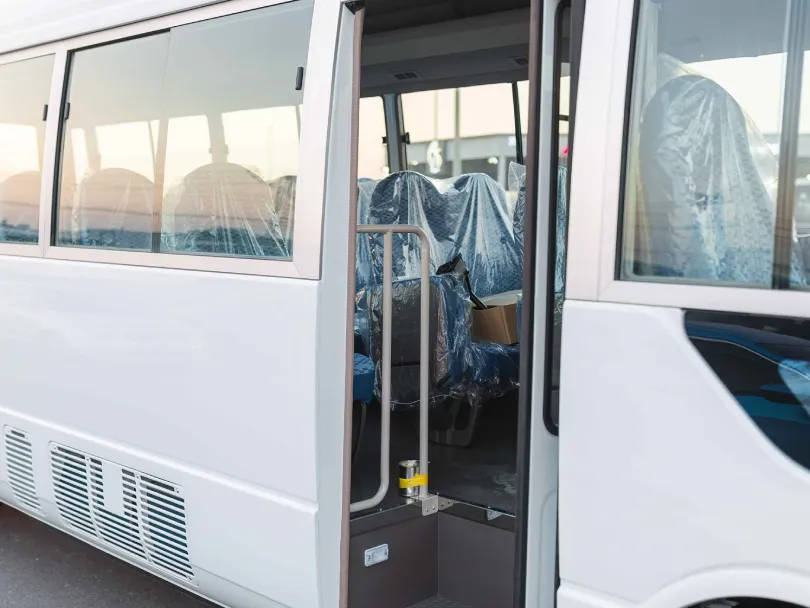 2026 Mitsubishi Rosa 4.2 V6 Diesel - Beyond Autos - www.beyondautos.com