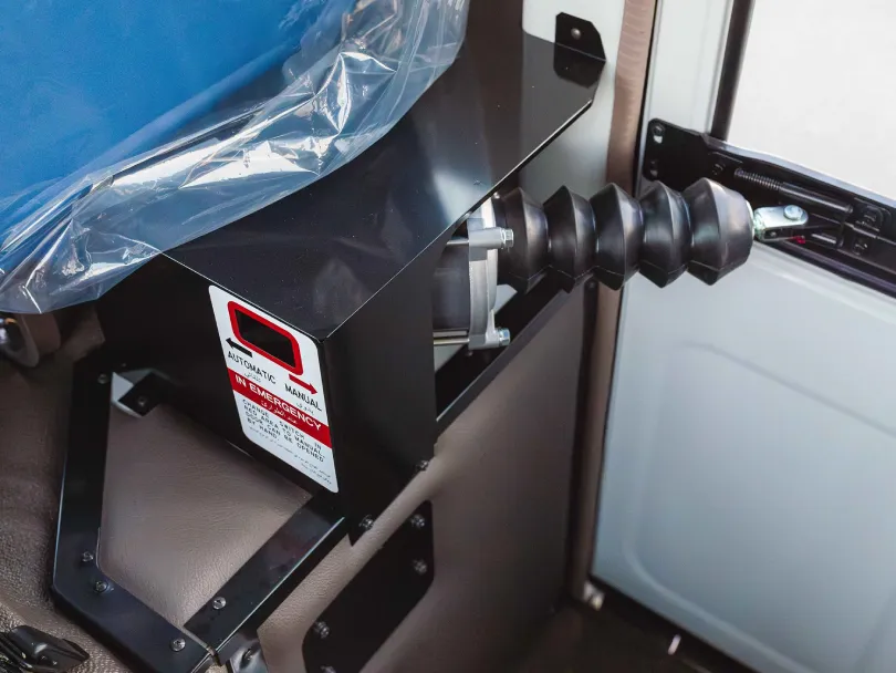 2026 Mitsubishi Rosa 4.2 V6 Diesel - Beyond Autos - www.beyondautos.com