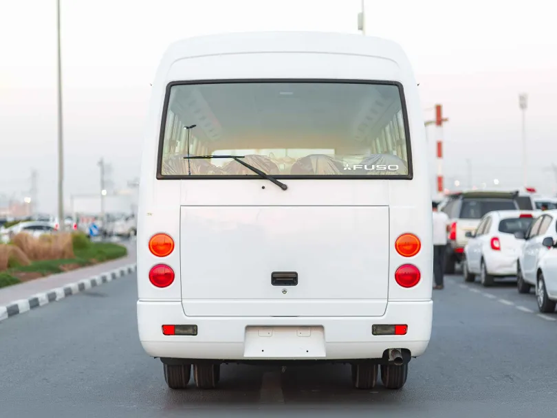 2026 Mitsubishi Rosa 4.2 V6 Diesel - Beyond Autos - www.beyondautos.com