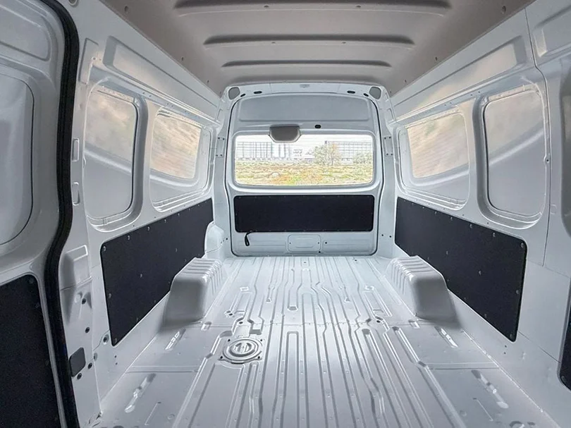 2026 Nissan Urvan HR Panel 2.5L L4 Diesel MT - Beyond Autos - www.beyondautos.com