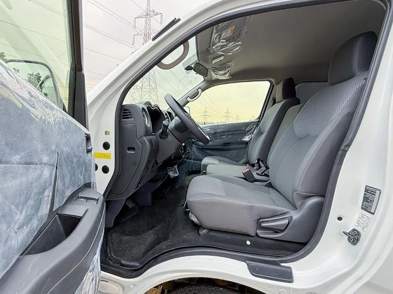 2026 Nissan Urvan LR Panel 2.5L L4 Diesel MT - Beyond Autos - www.beyondautos.com