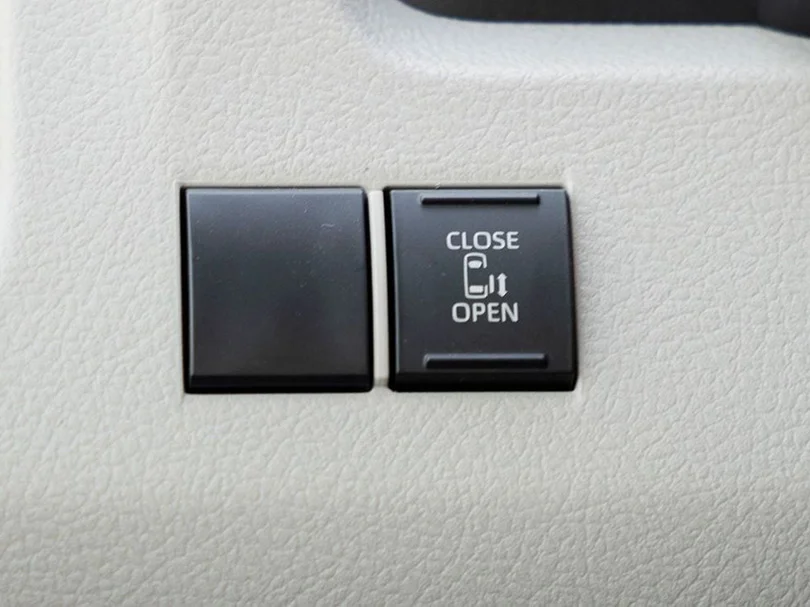 2026 Toyota Hiace HR Passenger 3.5L V6 Petrol AT - Beyond Autos - www.beyondautos.com