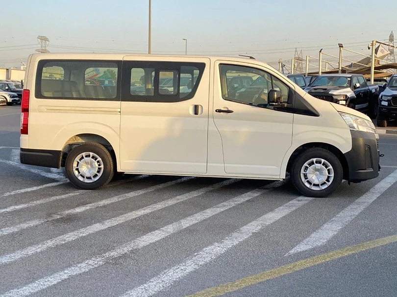 2026 Toyota Hiace LR Commuter 2.8L L4 Diesel MT - Beyond Autos - www.beyondautos.com