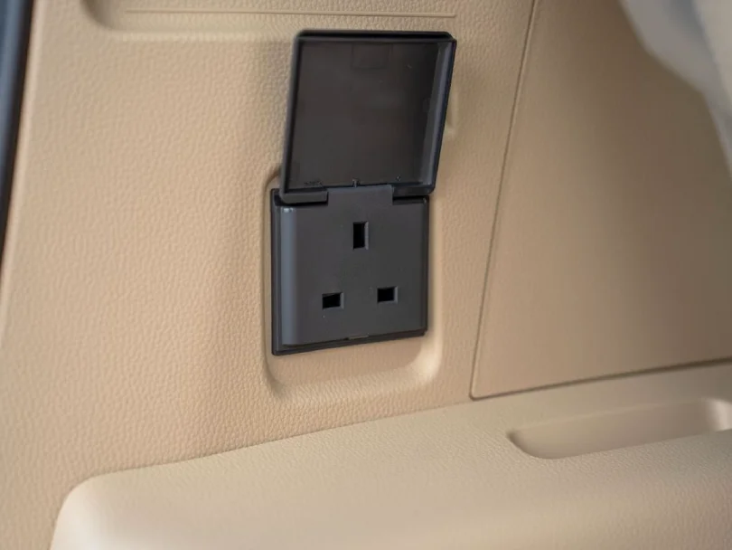 2026 Toyota Land Cruiser LC300 VX 3.6L V6 Twin Turbo 1-Motor Hybrid HEV Petrol - Beyond Autos - www.beyondautos.com