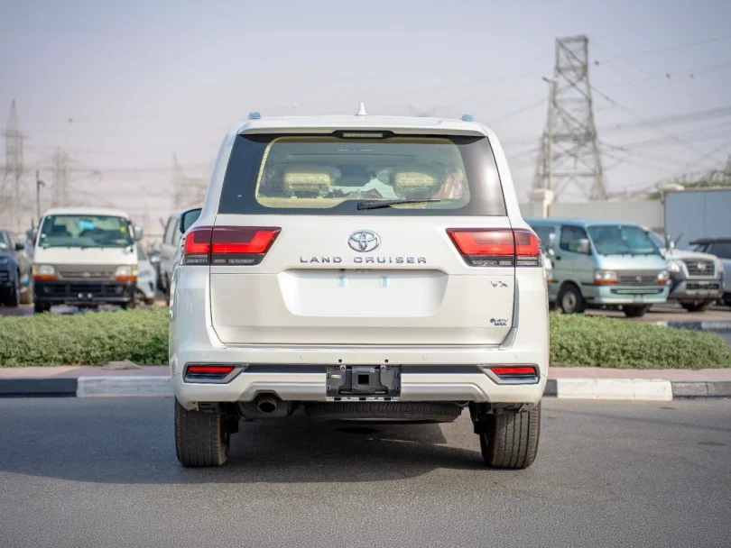 2026 Toyota Land Cruiser LC300 VX 3.6L V6 Twin Turbo 1-Motor Hybrid HEV Petrol - Beyond Autos - www.beyondautos.com