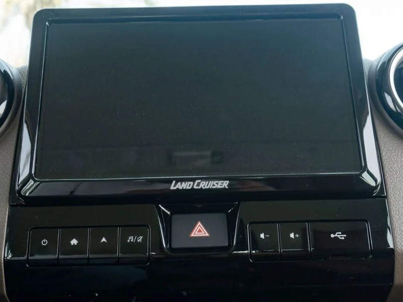 2026 Toyota Land Cruiser LC79 2.8L L4 Turbo Diesel - Beyond Autos - www.beyondautos.com